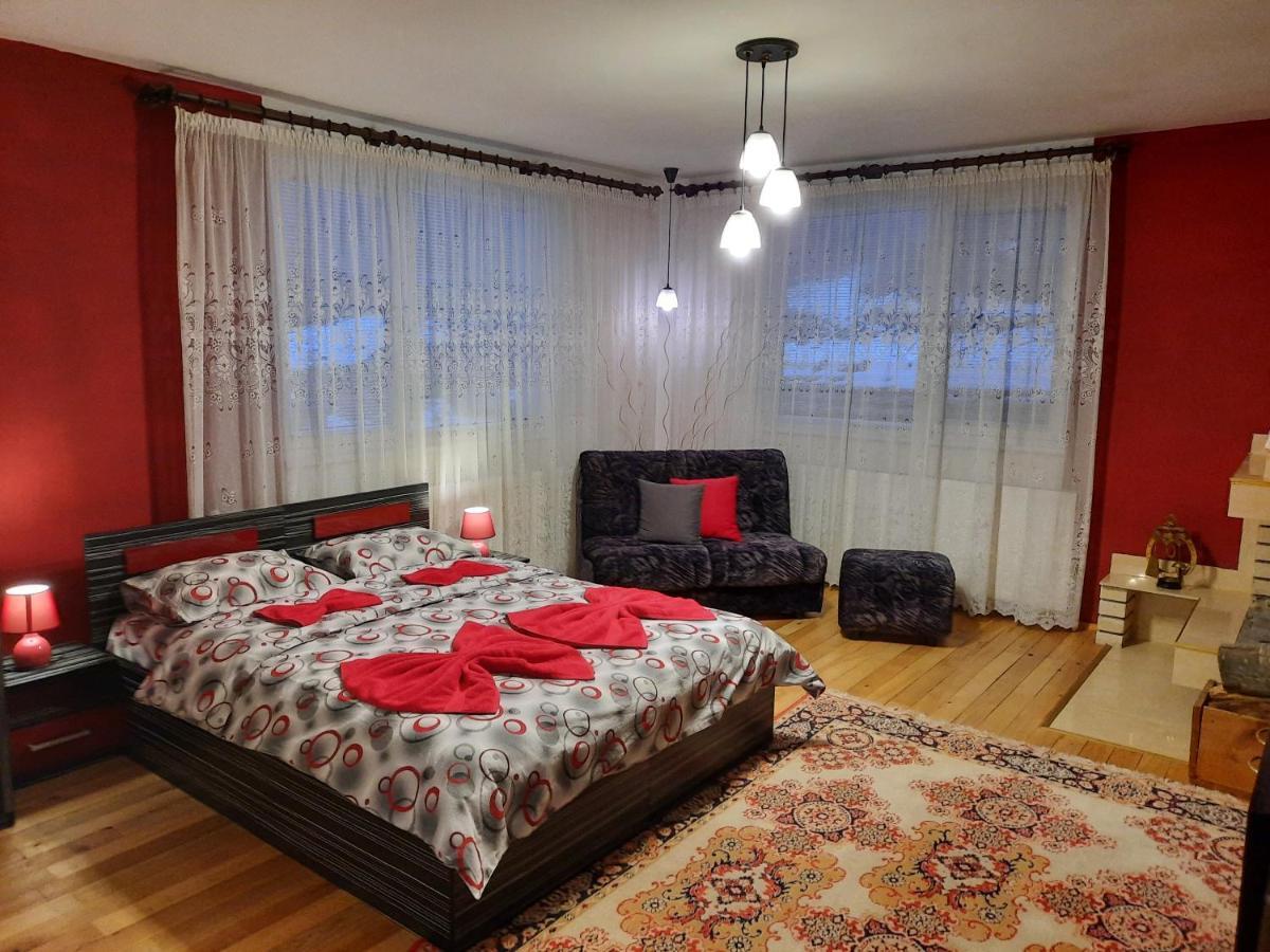 Guest House Lazar Raykov リバリツァ エクステリア 写真