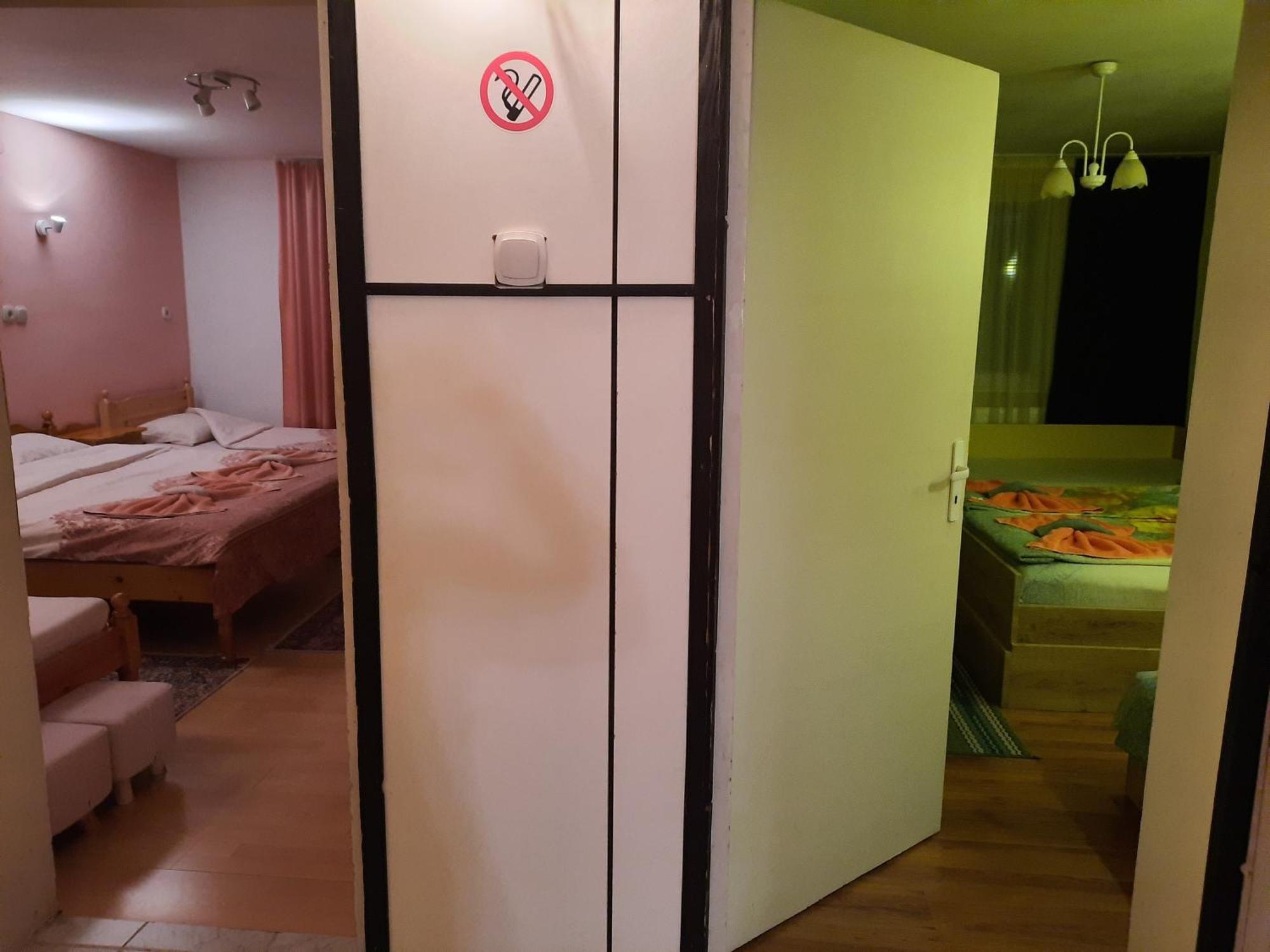 Guest House Lazar Raykov リバリツァ エクステリア 写真